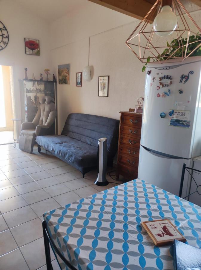 A 5 Mn A Pied De La Mer, Piscine ,Tennis, Paillote Cervione Luaran gambar